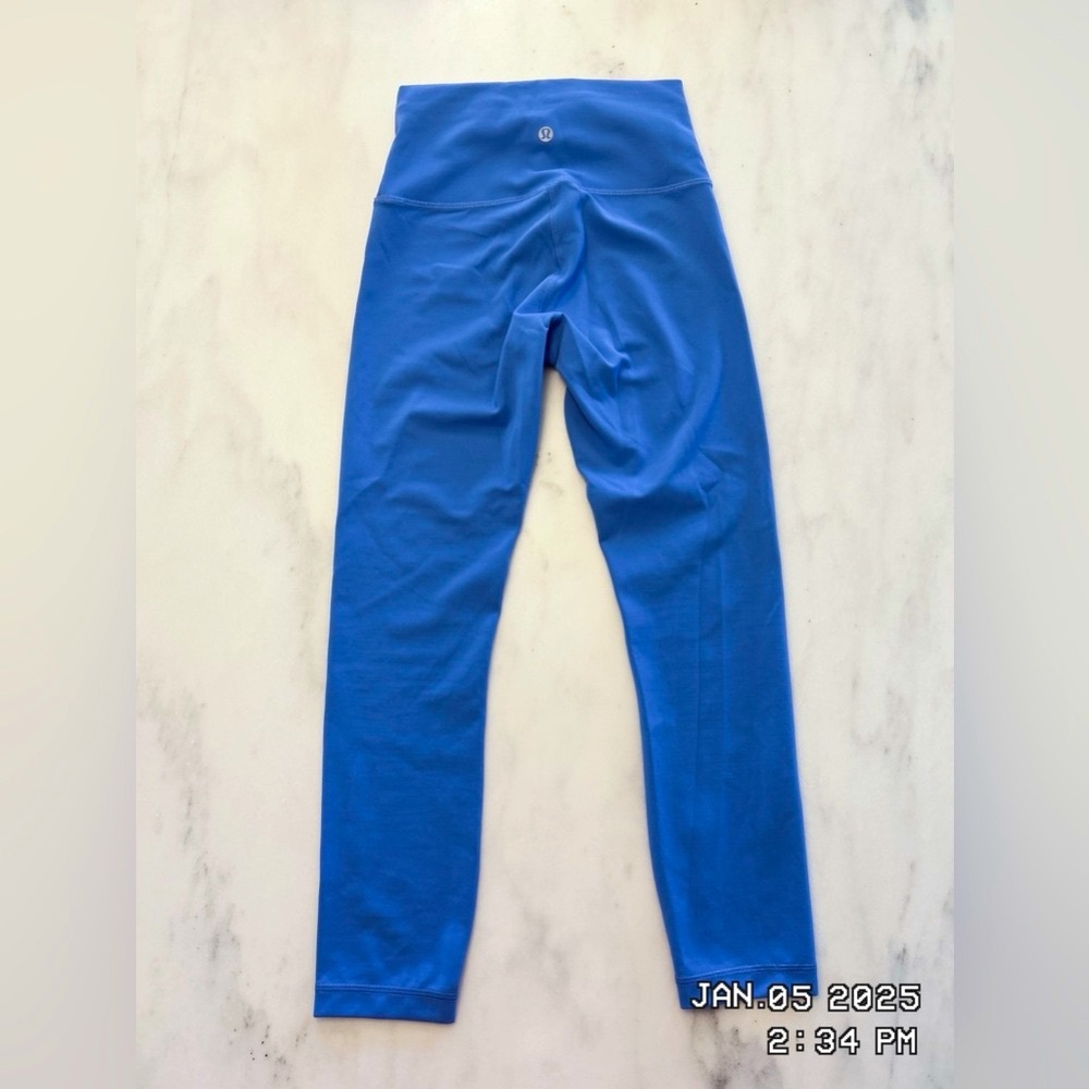💙🍋 Lululemon Base Pace High Rise - Poolside - Picture 3 of 5